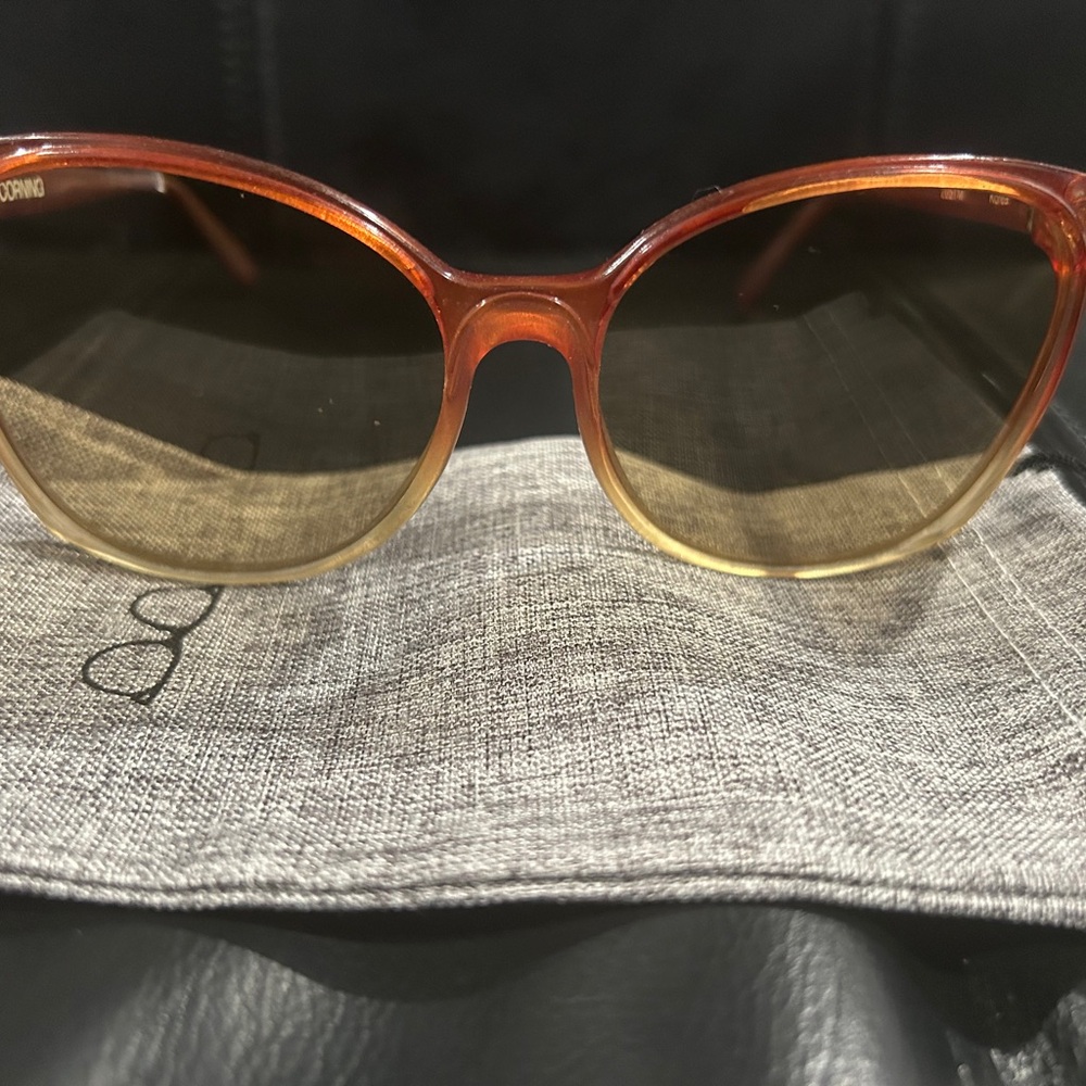 Corning Vintage oversized dark orange and beige Stylish Sunglasses - Picture 4 of 10